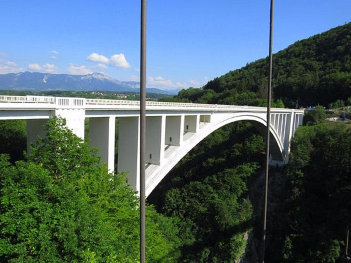Appartamento Le Dali Cruseilles Esterno foto